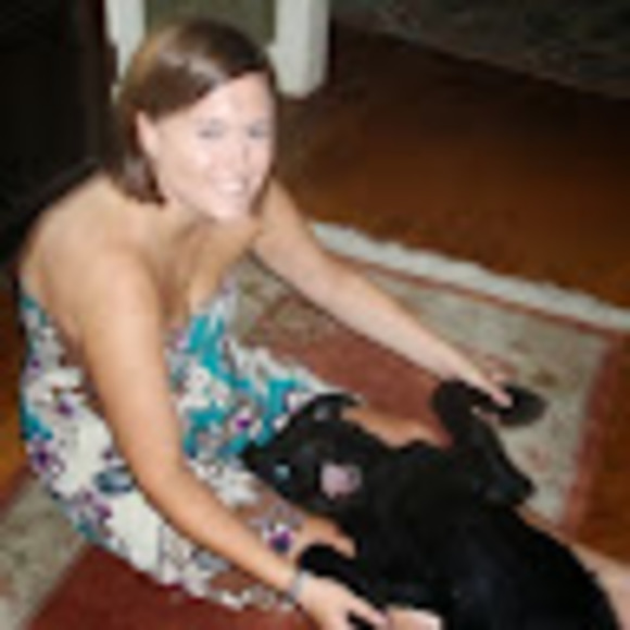 Meet your Posher, Lindsay - Picture 1 of 1